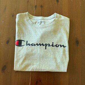 Champion logo tee
